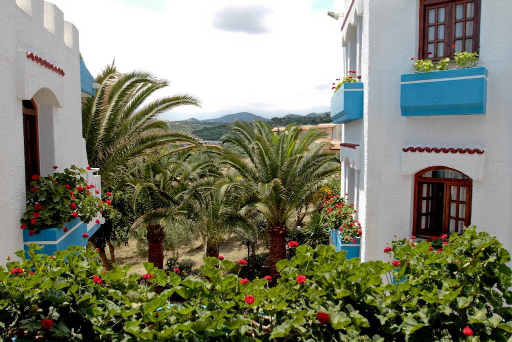 Agia Marina شقق Folia المظهر الخارجي الصورة